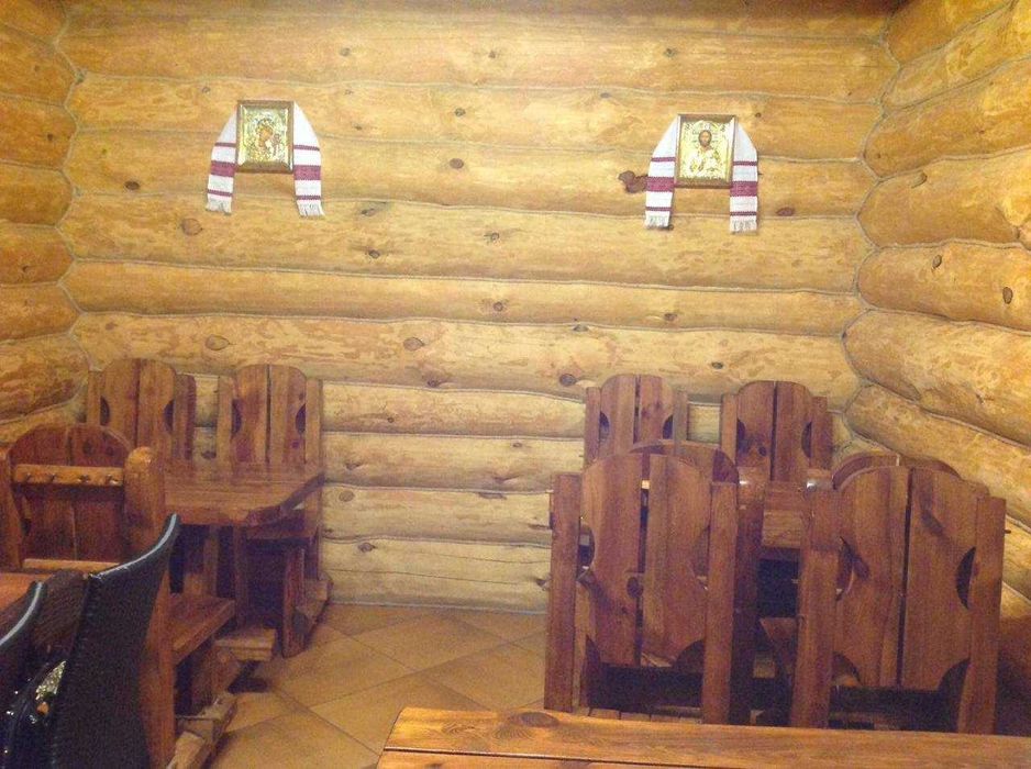 Великий дерев’яний будинок у самому серці Східниці   Гори Карпати