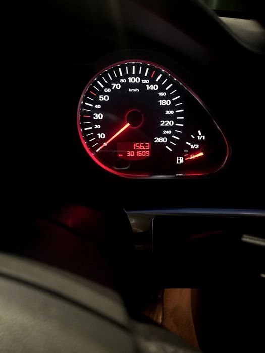 Продам  Audi a6 c6