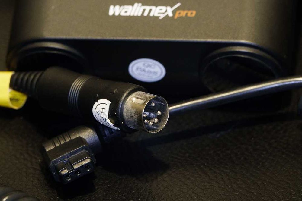 Walimex Pro Power Block for Canon Flash64553247169410123