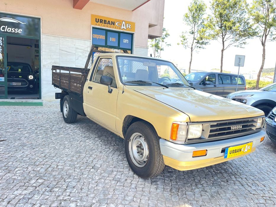 Toyota Hilux 2.4 D LN110L Cx Mad. C.E