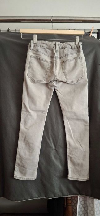 Jeans cinzentos skinny