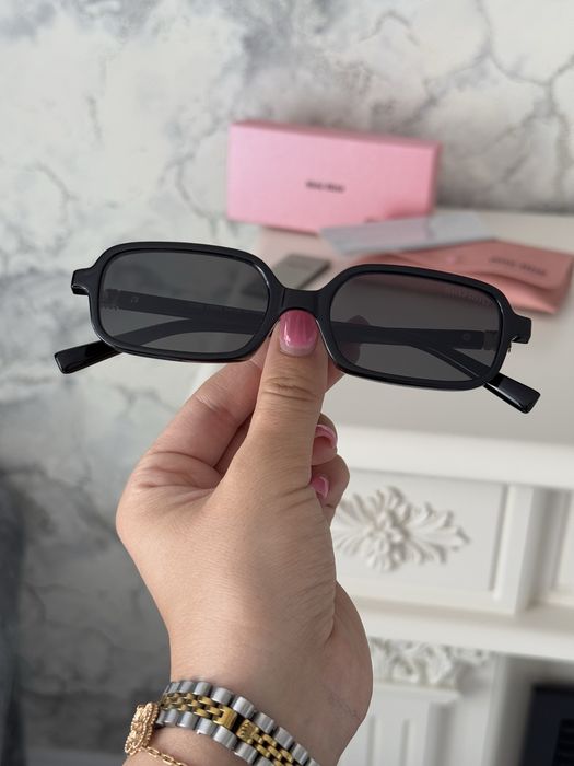 Солнцезащитные очки miu miu тренд 2025 все модели