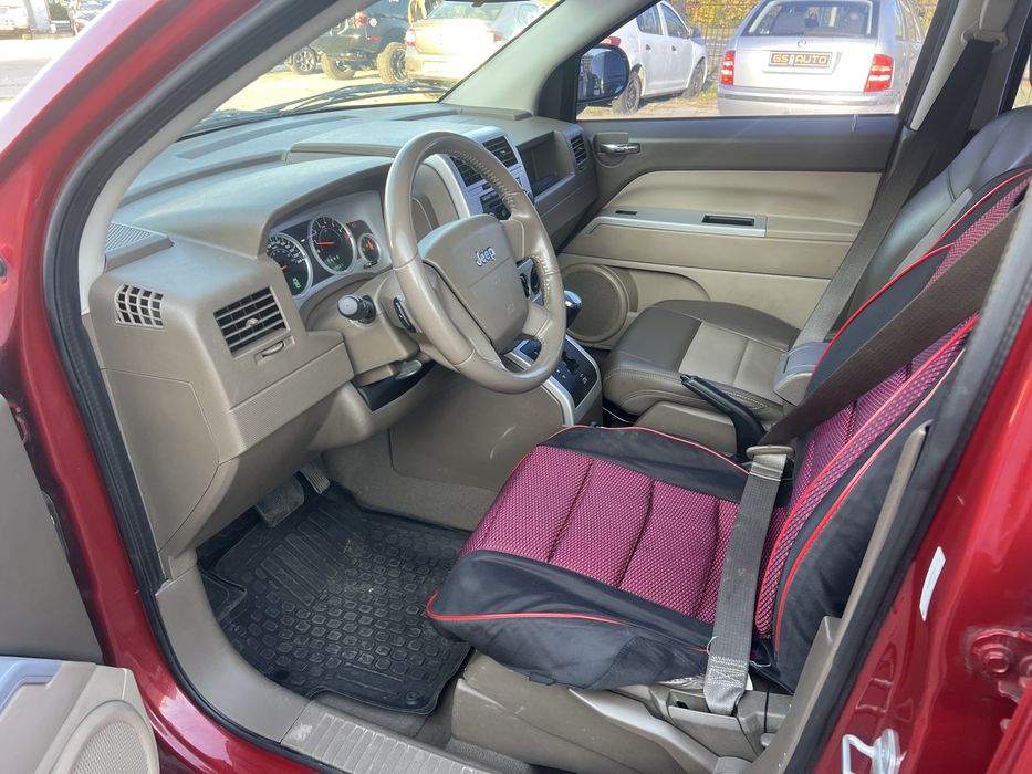 Офіційний Jeep Compass