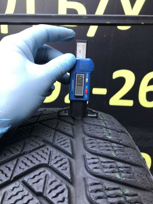 Зимові шини б/у 255/45 R19 Pirelli Winter SottoZero 3 (8944)