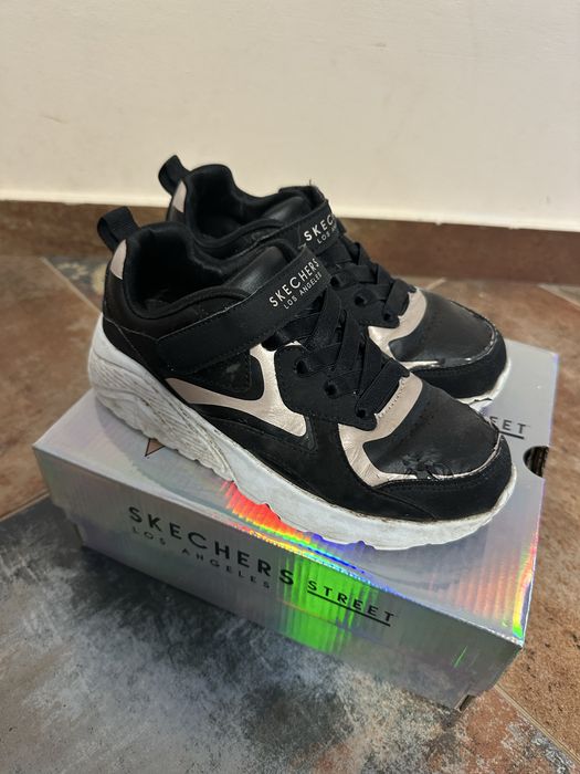 Хайтопи для дівчинки Skechers розмір 33,5 (21см)
