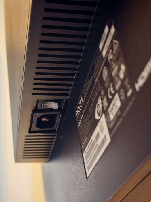 Monitor 32" Philips Brilliance 328B6Q QHD,  IPS, regulacja Pivot