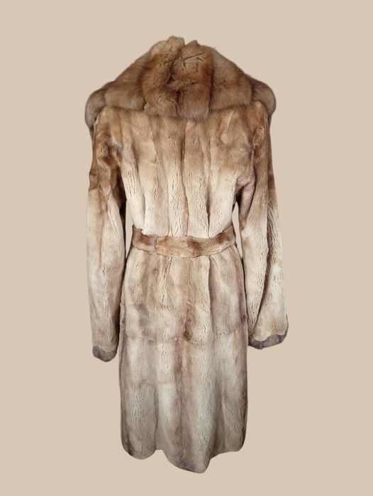 Saga furs.   Дл 105см. Норковая шуба с соболем. Натуральная шуба