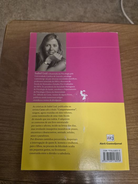 Livro de Isabel Leal