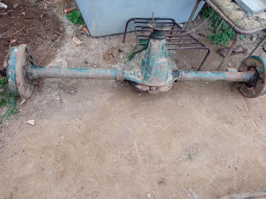 Eixos de reboque de motocultivador