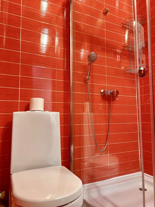 (11)Газ!!! Квартира подобово з Джакузі М.Наукова Госпіталь Культури 5