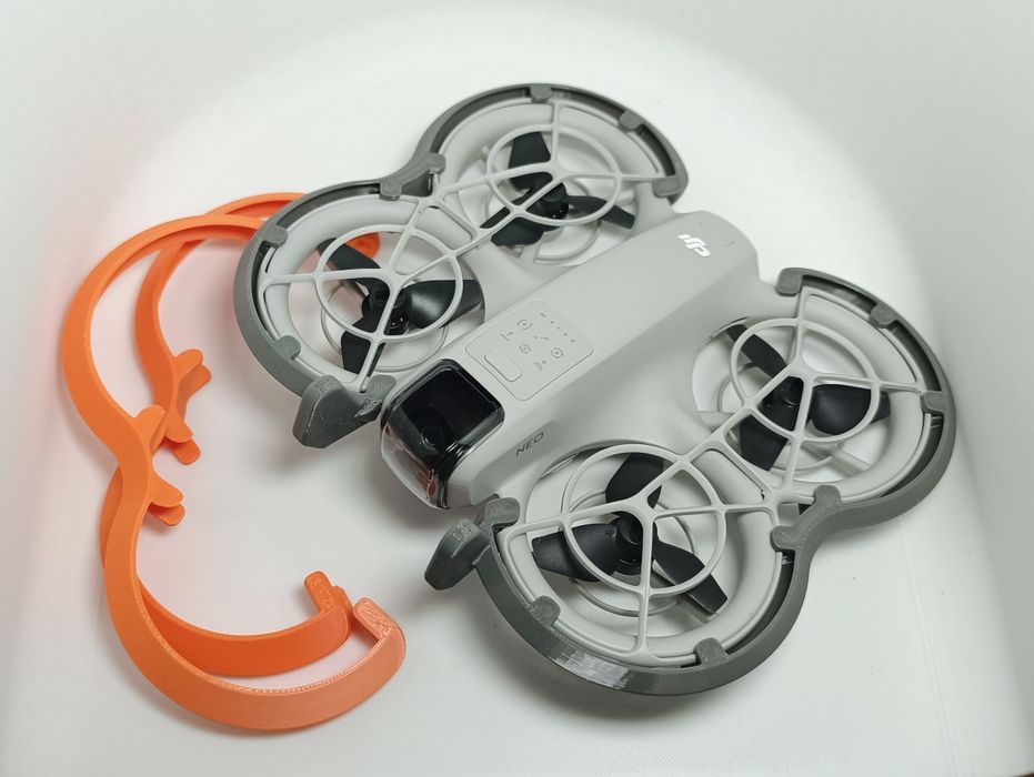 DJI NEO Fly More Combo + RC3 & Goggles N3