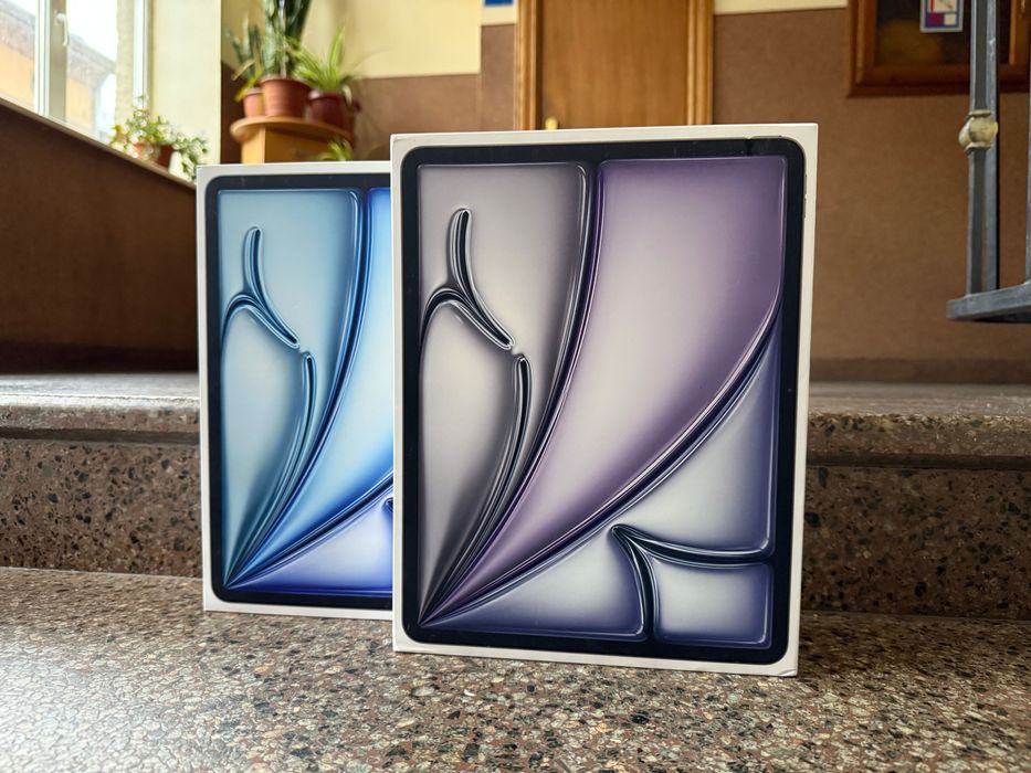 iPad Air 13" (M3) 128/256GB 2025 WiFi ( Новий запакований)