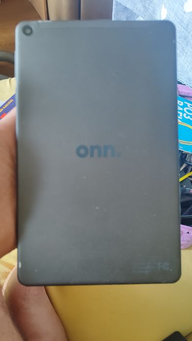 Планшет Onn  на Андроід 10 , 8 дюймів