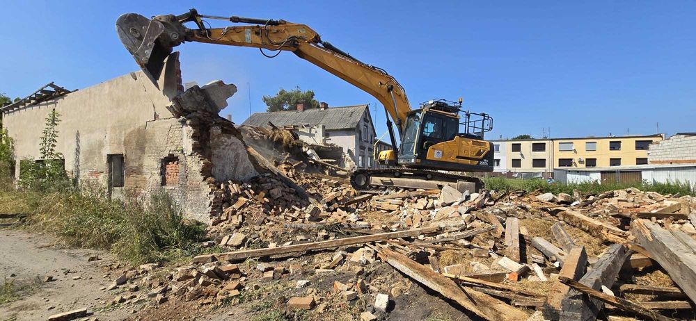 Wyburzenia Rozbiórki Budynków Kruszenie Gruzu Wywóz Przygotowanie terenu pod inwestycje Kompleksowe usługi