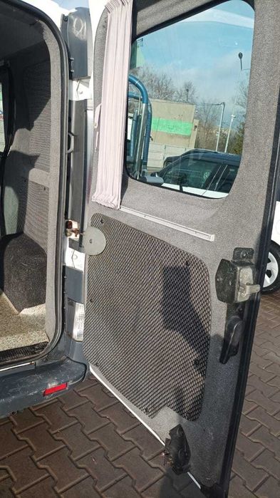 Продам Renault Traffic