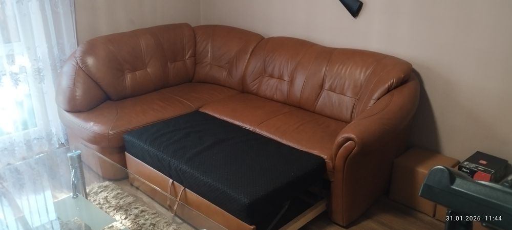 Narożnik skórzany  ława stan idealny