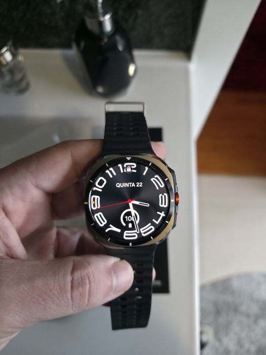 Samsung Galaxy Watch Ultra – Usado em Bom Estado