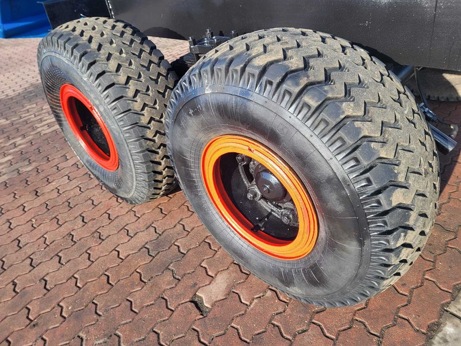 Przyczepa rolnicza wywrotka 12t Tandem.