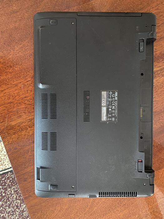 Ноутбук Asus x550cc