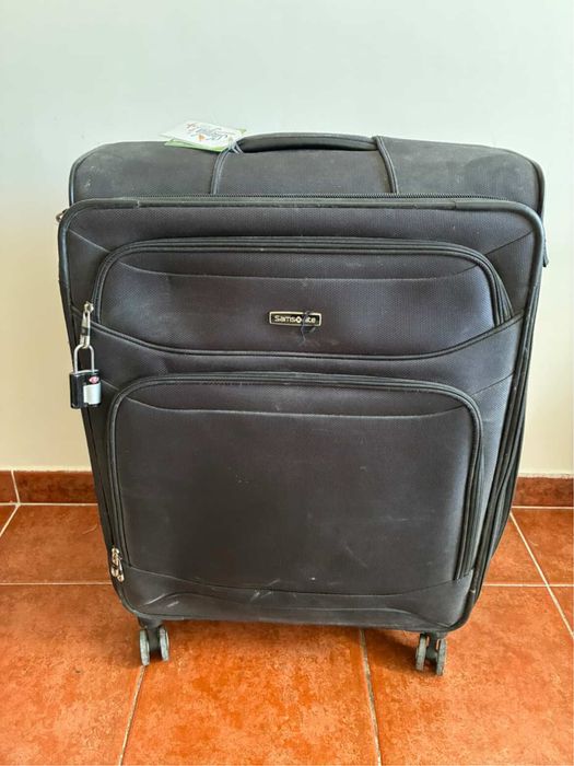 Mala de viagem otimo estado