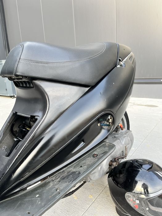 Скутер Malaguti Phantom F12