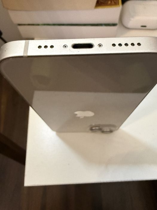 Iphone 13 128gb bateria 76%