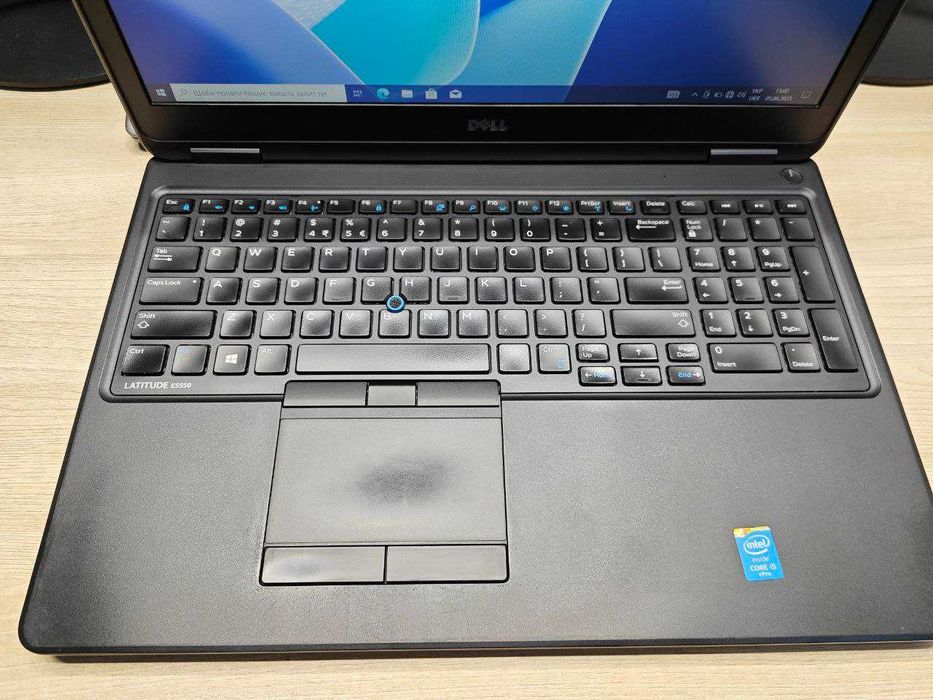 Чудовий ноутбук для навчання та роботи Dell Latitude E5550 / SSD /40шт