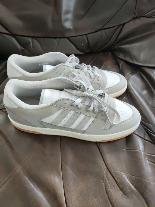 Buty nowe Adidas BREAK START LOW W Sneakersy 47