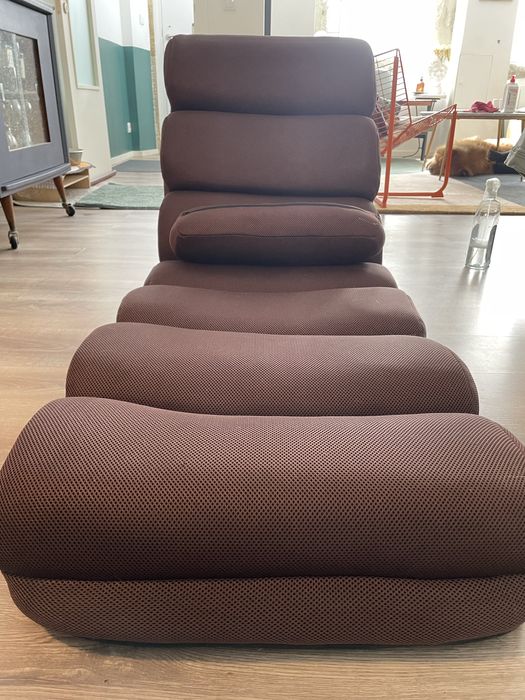 Cadeira de chão ajustável Area Store – design e confortável
