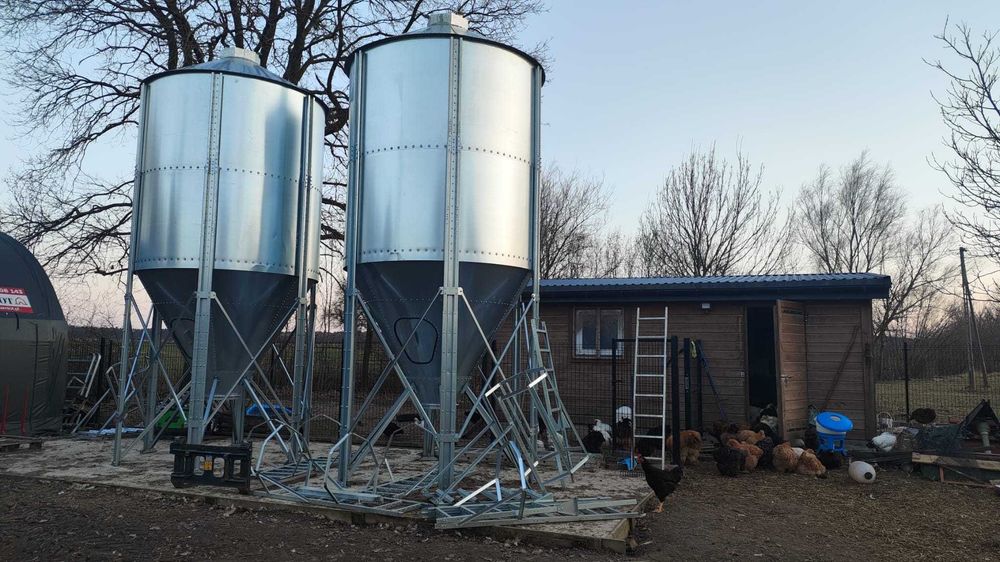 Silos paszowy 10,7 ton - gotowy do transportu - zbiornik na paszę