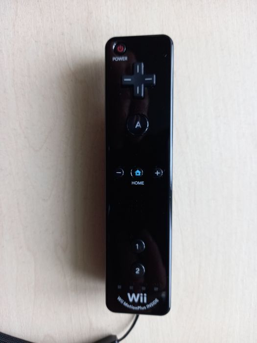 Контролер джойстик Nintendo Wii Remote Plus