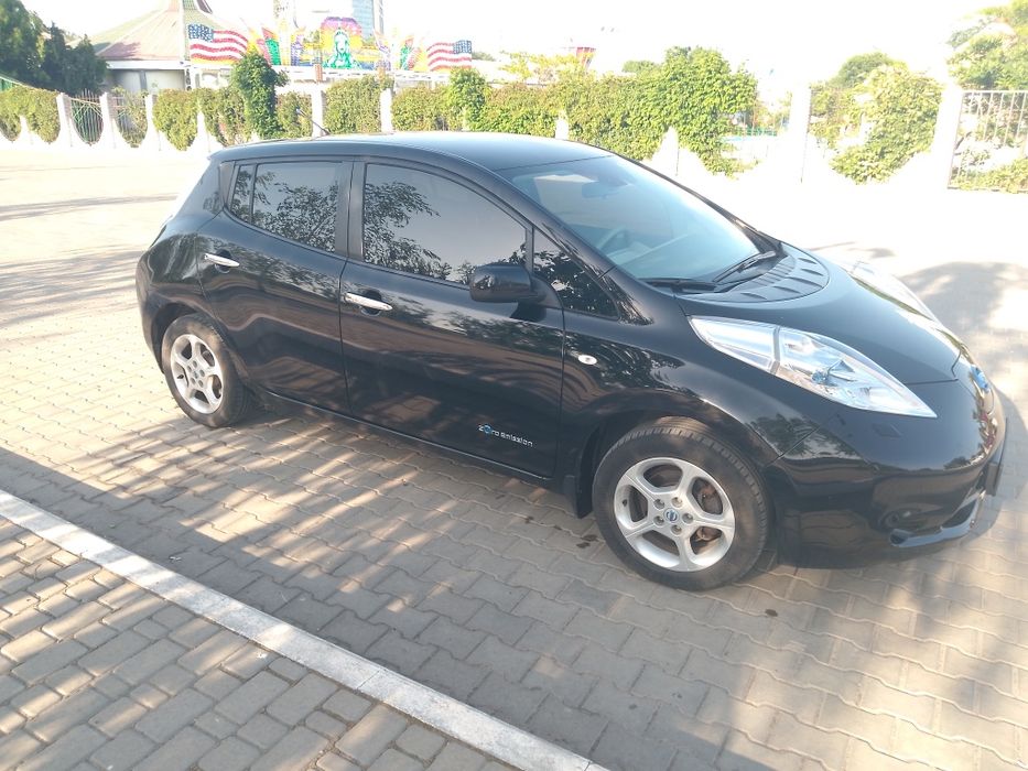 Продается Ниссан Лиф