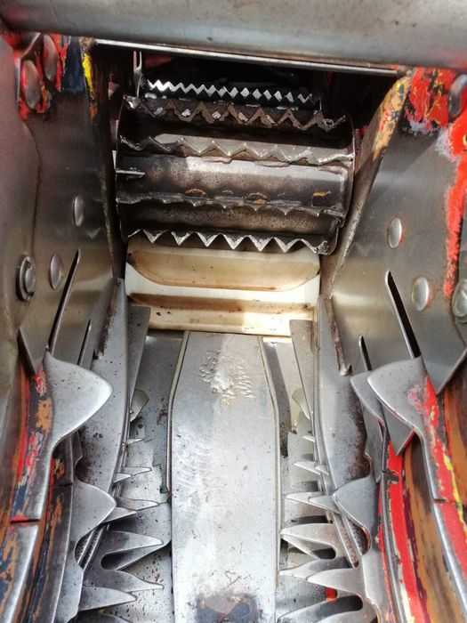 Ensiladeira Kemper C2200