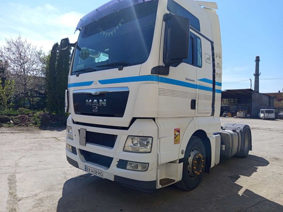 Сідловий тягач MAN TGX 18.440