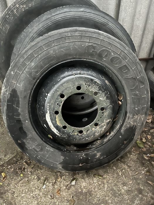 Продам диски та резину