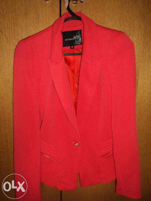 Casaco Novo cor da moda