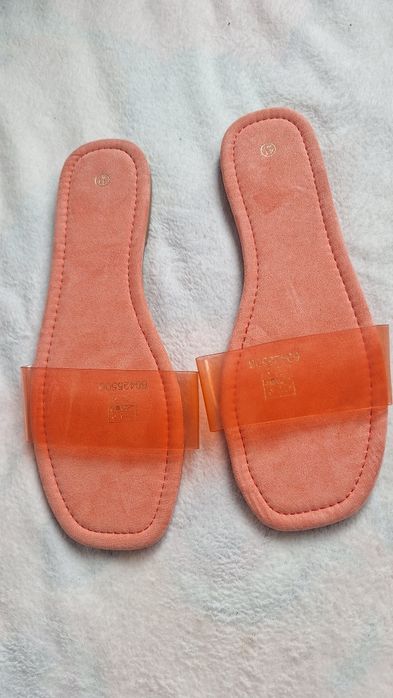 Buty damskie klapki