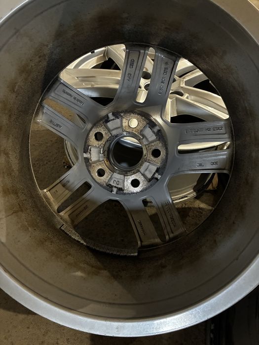 Дискі R 17 Ауді оригінал