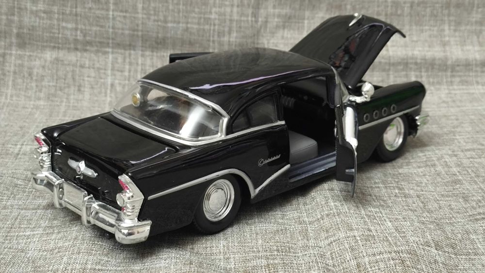 Машинка Buick Century 1955 Patrol 1/24 Maisto
