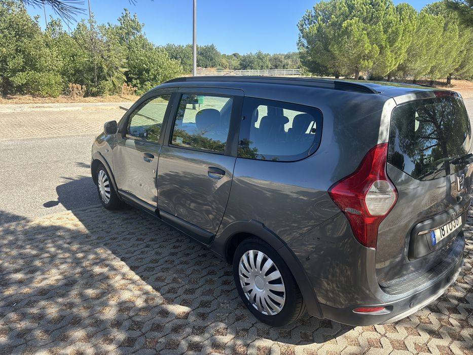Dacia Loddy 7 lugares