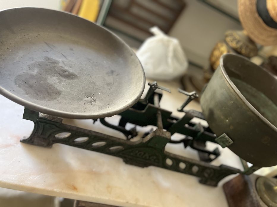 Balança de pesar antiga