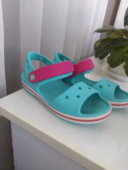 Crocs C12 оригинал в отличном состоянии