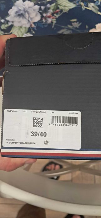 tommy hilfiger meskie tenisowki