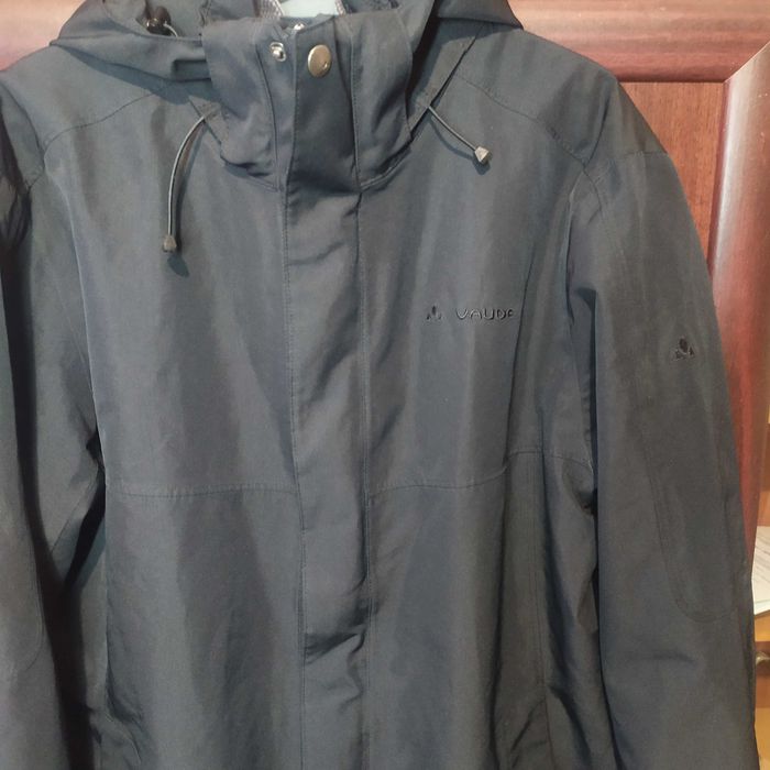 Куртка чоловіча від відомого німецького бренду "VAUDE"