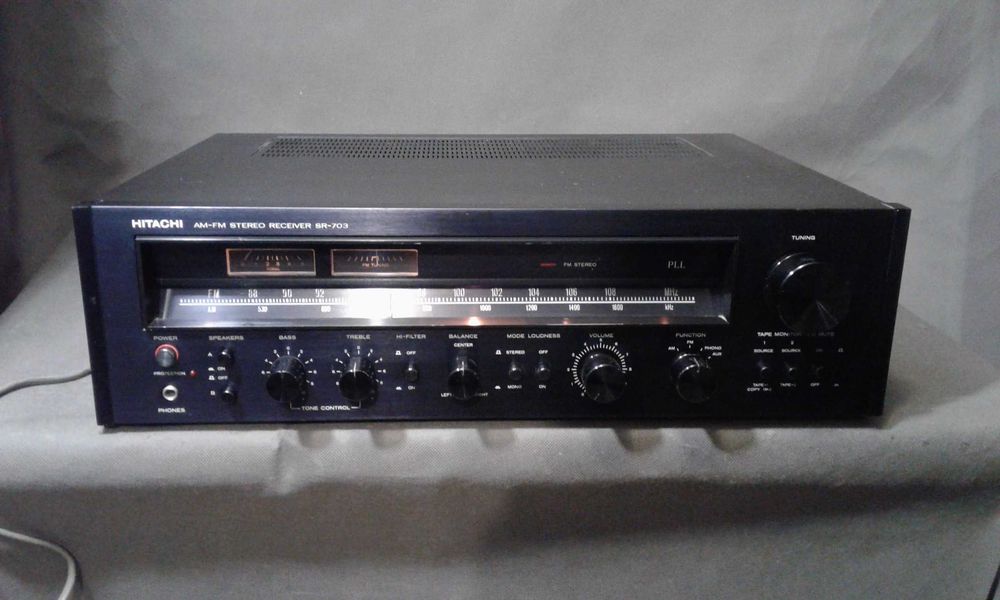 HITACHI SR-703, amplituner stereo vintage