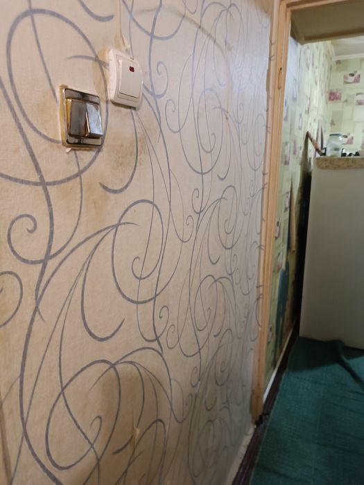 Продам срочно ,  одно комнатную квартиру