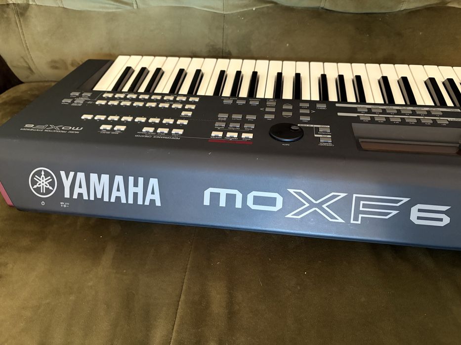 Yamaha moxF6 gwarancja 6 mies., transport