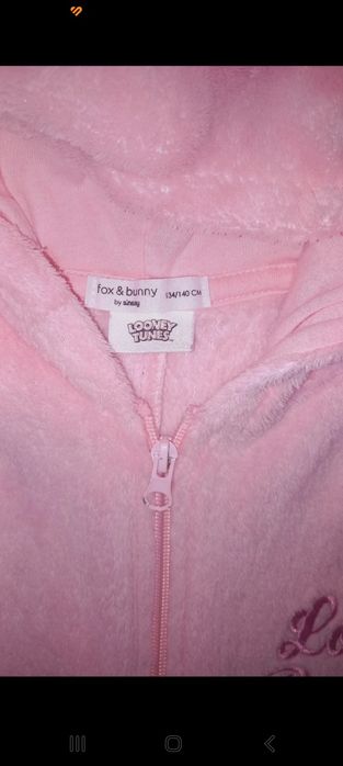 Piżama dziewczęcą