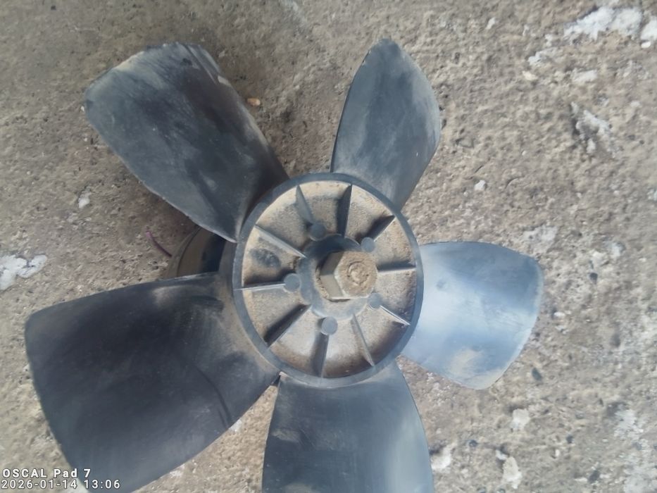 Моторчик пічки москвіч