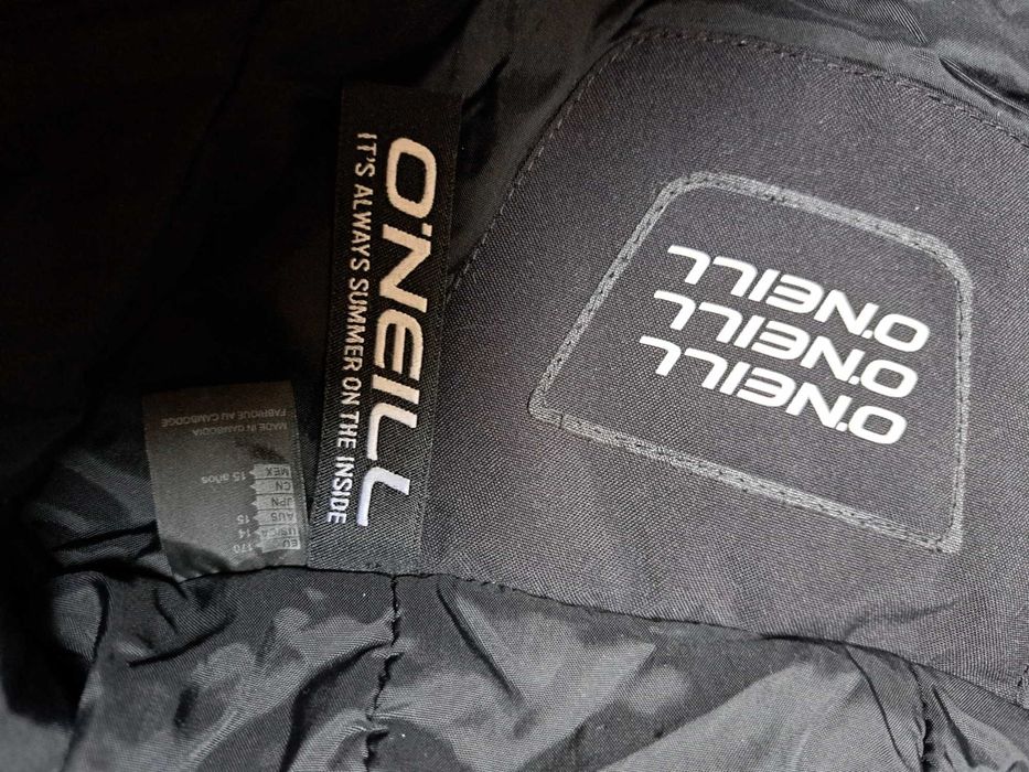 Kurtka_narciarska_snowboardowa ONEILL 10.000 roz. 170/S